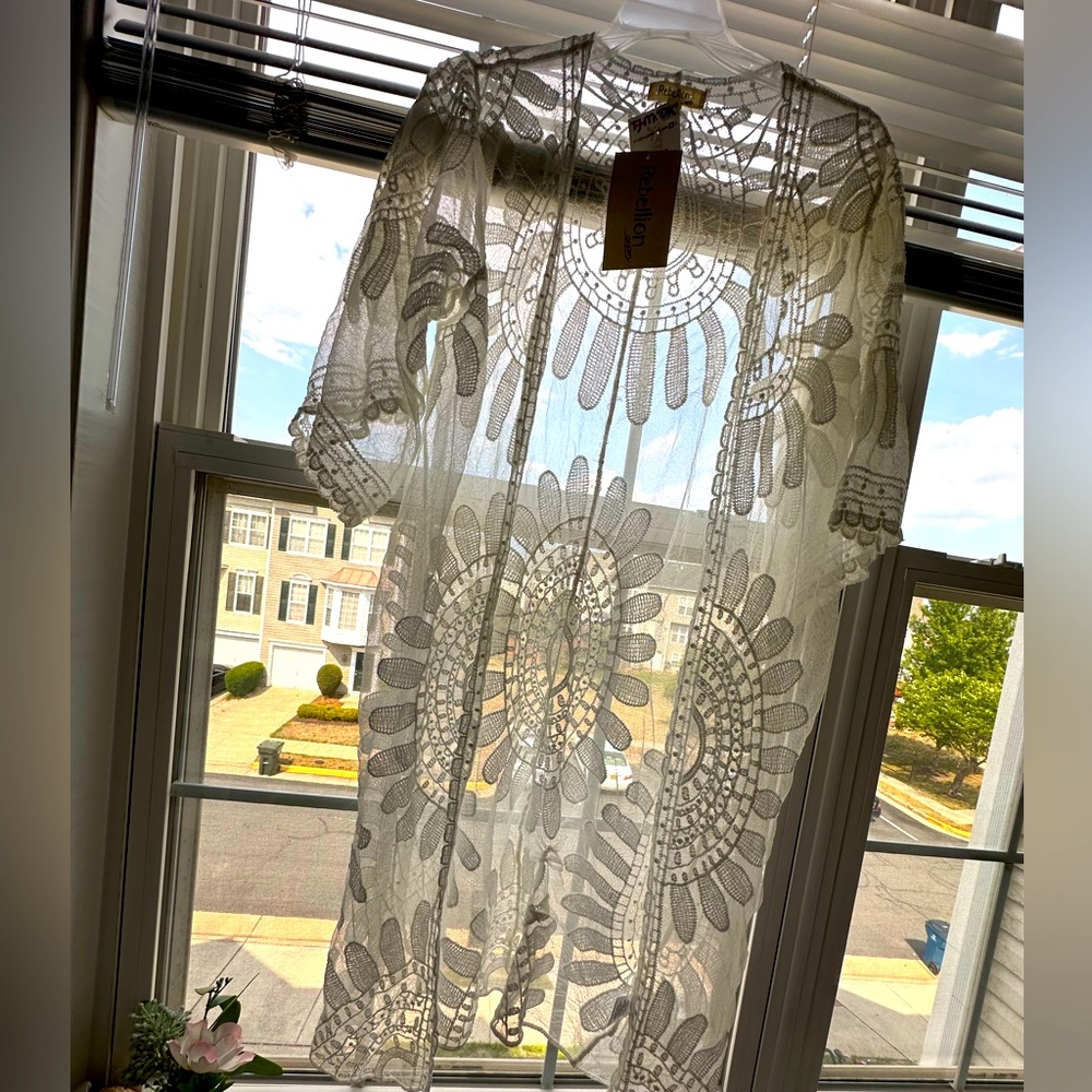 Really pretty lace cover-up